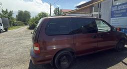 Kia Carnival 1998 года за 1 500 000 тг. в Алматы – фото 2