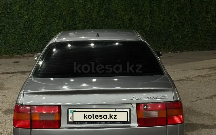Volkswagen Passat 1994 года за 1 290 000 тг. в Шымкент