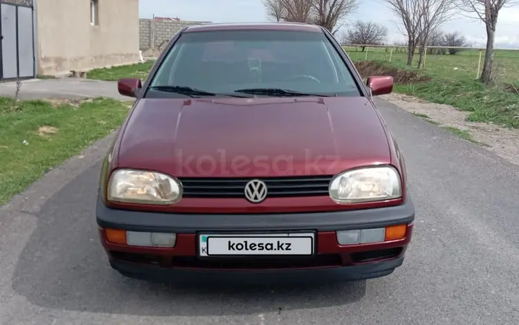 Volkswagen Golf 1993 года за 2 100 000 тг. в Шымкент