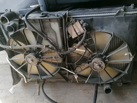 Радиатор на Лексус LS430 за 50 000 тг. в Алматы – фото 2
