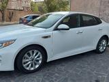 Kia Optima 2017 года за 9 100 000 тг. в Жезказган