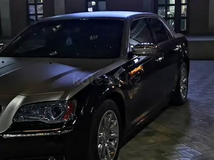 Chrysler 300C 2014 года за 13 500 000 тг. в Актау – фото 4