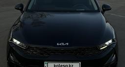 Kia K5 2022 годаfor13 199 999 тг. в Алматы – фото 2