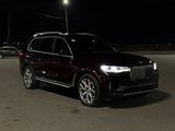 BMW X7 2021 года за 35 700 000 тг. в Астана – фото 2