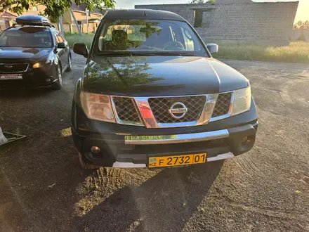 Nissan Navara 2007 года за 5 000 000 тг. в Астана