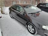 Volkswagen Passat 2006 года за 3 800 000 тг. в Астана – фото 4