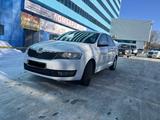 Skoda Rapid 2013 годаfor4 700 000 тг. в Караганда – фото 2