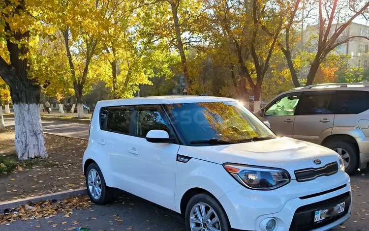 Kia Soul 2017 года за 8 200 000 тг. в Караганда