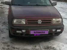 Volkswagen Vento, 1993
