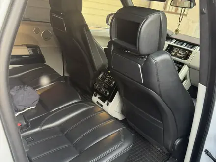 Land Rover Range Rover 2016 года за 21 000 000 тг. в Алматы – фото 12
