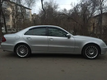 Mercedes-Benz E 320 2003 года за 9 000 000 тг. в Кокшетау – фото 10