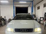 Audi A4 1999 года за 1 500 000 тг. в Актобе – фото 2