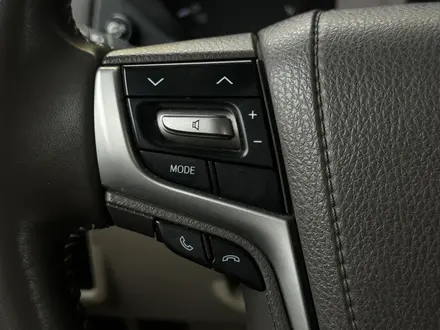 Toyota Land Cruiser Prado 2022 года за 28 500 000 тг. в Актобе – фото 23