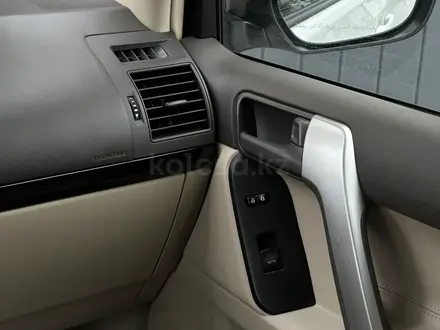 Toyota Land Cruiser Prado 2022 года за 28 500 000 тг. в Актобе – фото 8