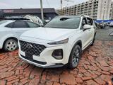 Hyundai Santa Fe 2019 года за 20 900 000 тг. в Атырау