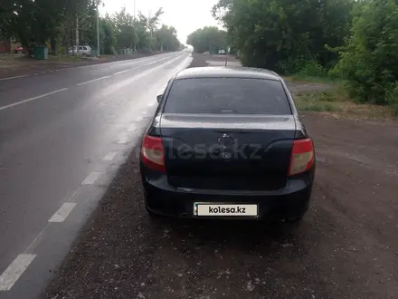 ВАЗ (Lada) Granta 2190 2013 года за 1 500 000 тг. в Караганда – фото 4