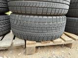 Bridgestone Blizzak VRX 235/50R17 96Q за 100 000 тг. в Алматы