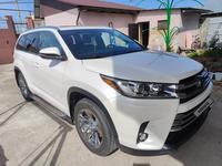 Toyota Highlander 2017 года за 14 200 000 тг. в Алматы