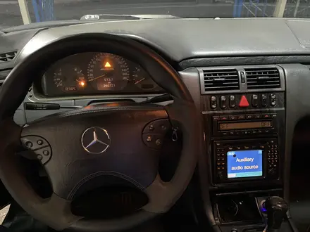 Mercedes-Benz E 55 AMG 2002 года за 8 000 000 тг. в Алматы – фото 17
