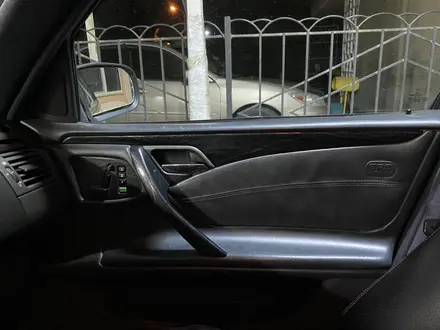 Mercedes-Benz E 55 AMG 2002 года за 8 000 000 тг. в Алматы – фото 19