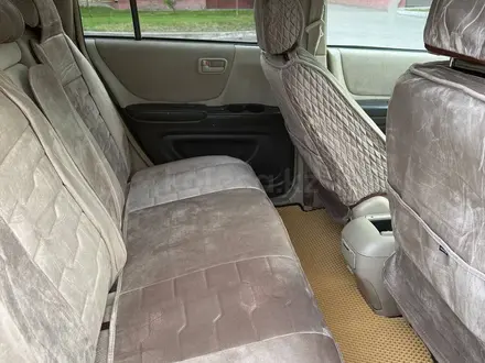 Toyota Highlander 2002 года за 4 900 000 тг. в Астана – фото 8