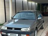 Volkswagen Golf 1993 года за 1 750 000 тг. в Тараз