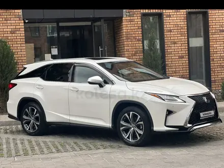 Lexus RX 350 2018 года за 24 500 000 тг. в Актобе