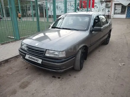 Opel Vectra 1992 года за 750 000 тг. в Уральск – фото 3