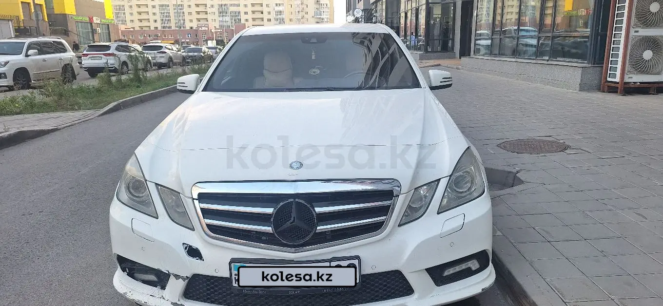 Mercedes-Benz E-Class, 2010