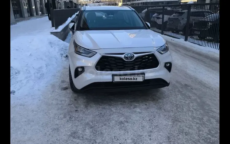 Toyota Highlander 2024 года за 27 500 000 тг. в Астана