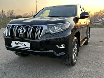 Toyota Land Cruiser Prado 2020 года за 33 000 000 тг. в Алматы – фото 15