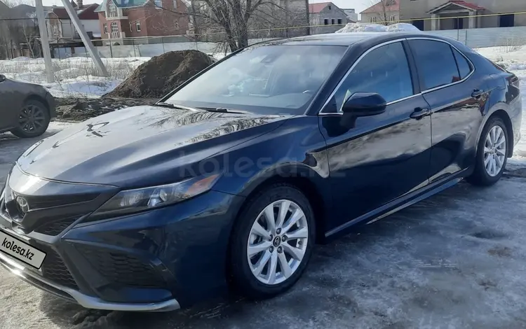 Toyota Camry 2021 годаfor12 000 000 тг. в Уральск