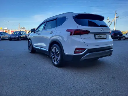 Hyundai Santa Fe 2020 года за 15 200 000 тг. в Алматы – фото 8