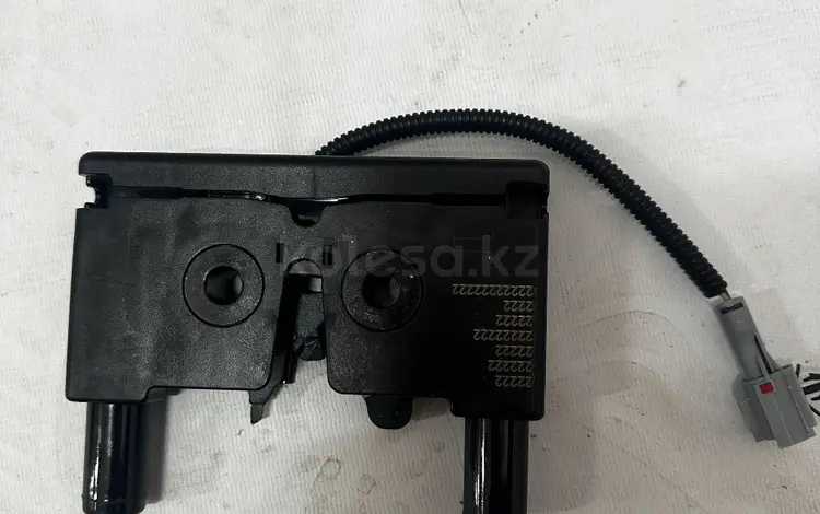 Замок капота Zeekr 001 6600142099 оригинал за 28 000 тг. в Алматы