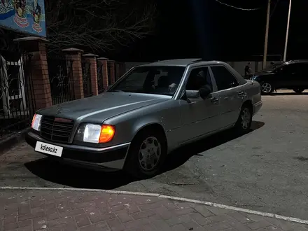 Mercedes-Benz E 200 1994 года за 1 500 000 тг. в Кызылорда – фото 13