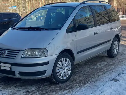 Volkswagen Sharan 2002 года за 3 500 000 тг. в Караганда – фото 3