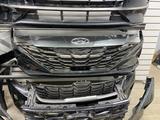 Бампер передний за 22 000 тг. в Алматы