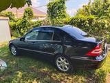 Mercedes-Benz C 240 2004 годаүшін4 700 000 тг. в Уральск – фото 3