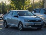 Skoda Rapid 2014 годаfor3 900 000 тг. в Караганда – фото 2