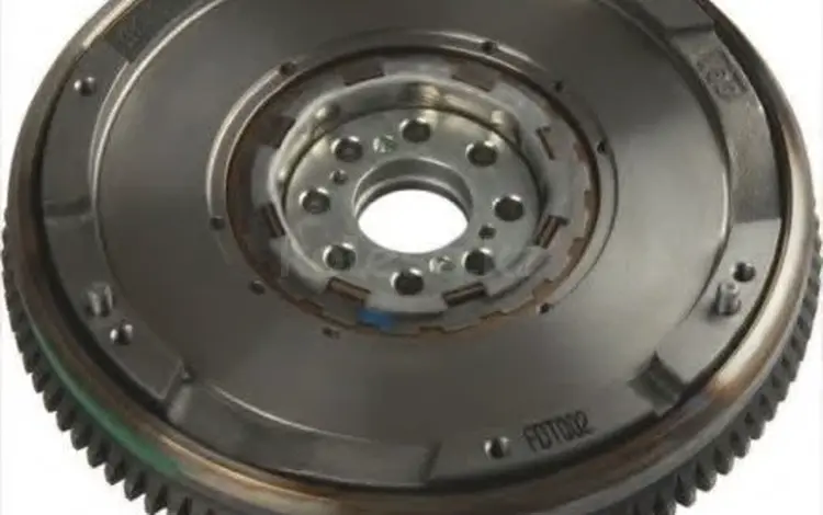 Маховик МКПП на Тойота Авенсис за 410 000 тг. в Алматы