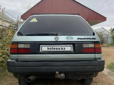 Volkswagen Passat 1991 года за 1 500 000 тг. в Уральск – фото 4