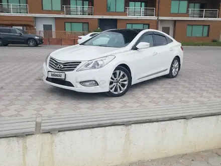 Hyundai Grandeur 2013 года за 8 600 000 тг. в Актау – фото 4