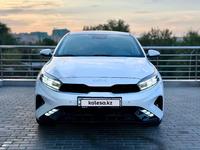 Kia Cerato 2022 года за 11 700 000 тг. в Алматы