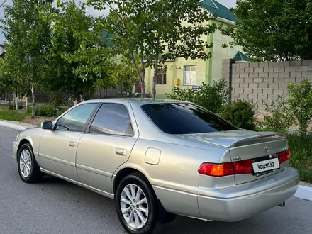 Toyota Camry 2000 года за 2 200 000 тг. в Астана – фото 3