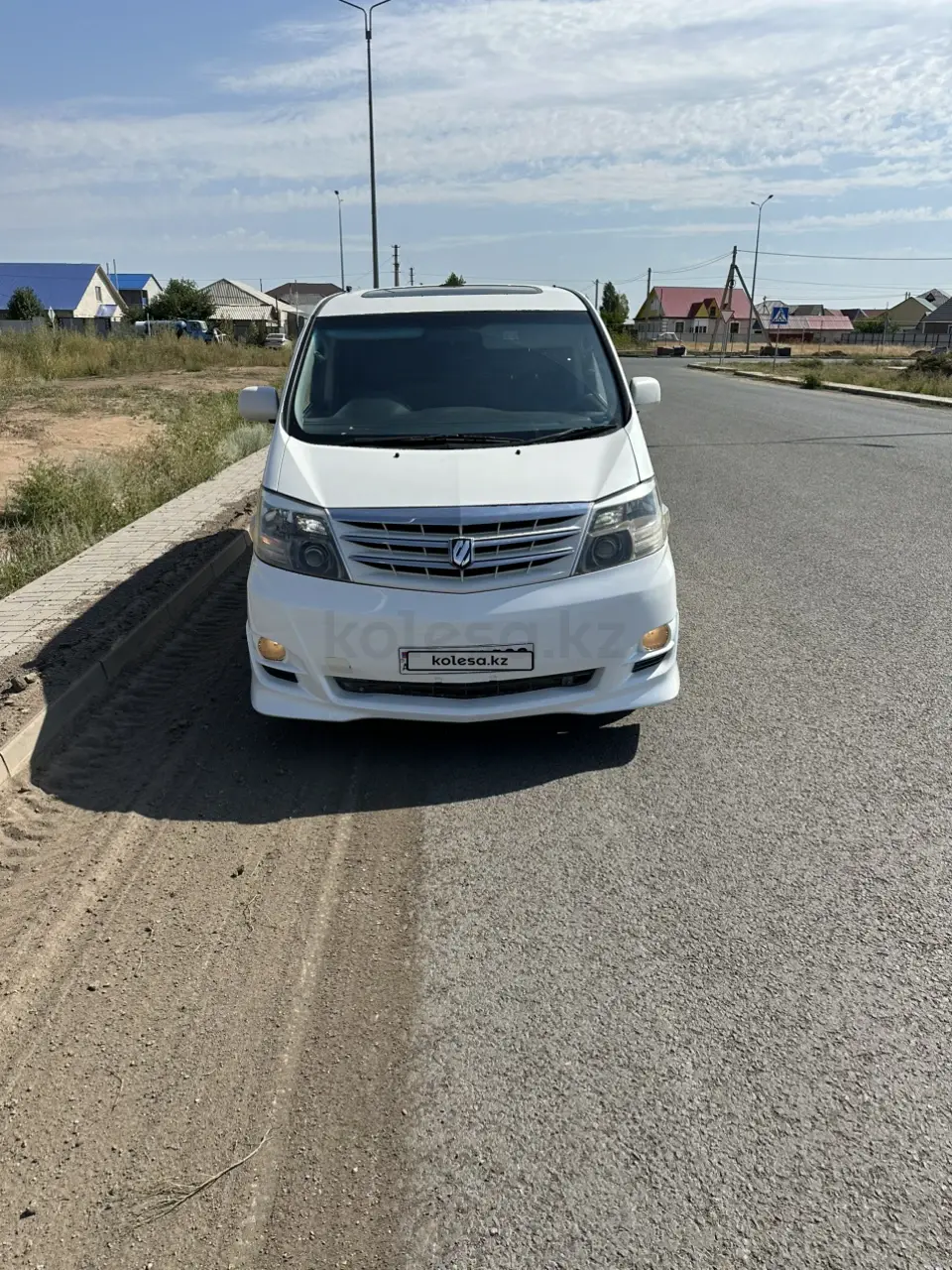 Toyota Alphard, 2004