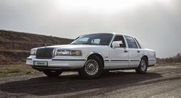 Lincoln Town Car 1996 года за 3 500 000 тг. в Алматы