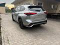 Toyota Highlander 2023 годаүшін28 200 000 тг. в Алматы – фото 4