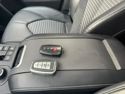 Toyota Highlander 2023 года за 28 200 000 тг. в Алматы – фото 25