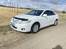 Toyota Camry, 2011