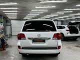 Toyota Land Cruiser 2013 годаүшін22 000 000 тг. в Алматы – фото 2